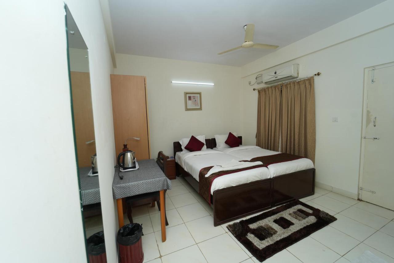 Hotel Siesta Bellandur Bangalore Exterior foto