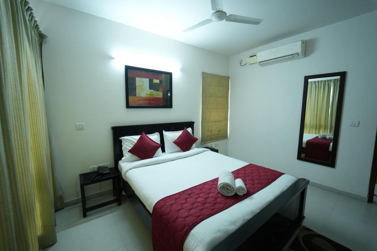 Hotel Siesta Bellandur Bangalore Exterior foto